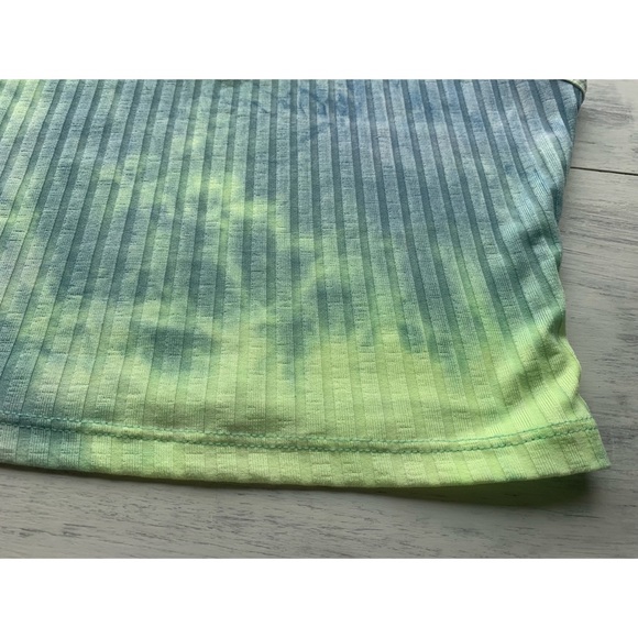 Small, lime green and blue tie dye crop tank top - Picture 7 of 9